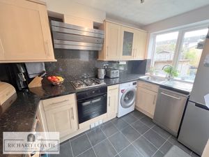 Kitchen- click for photo gallery